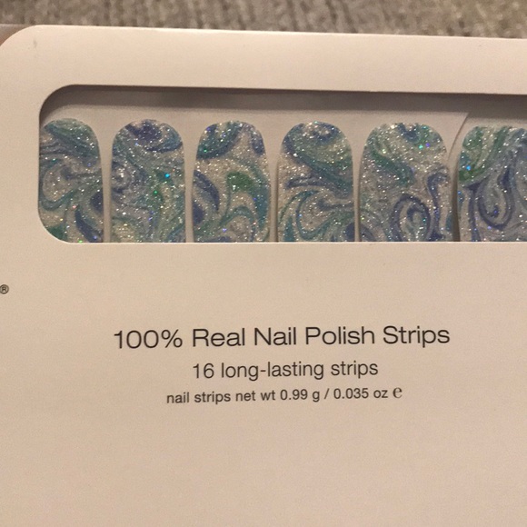 Color Street Water You up to - Picture 6 of 9